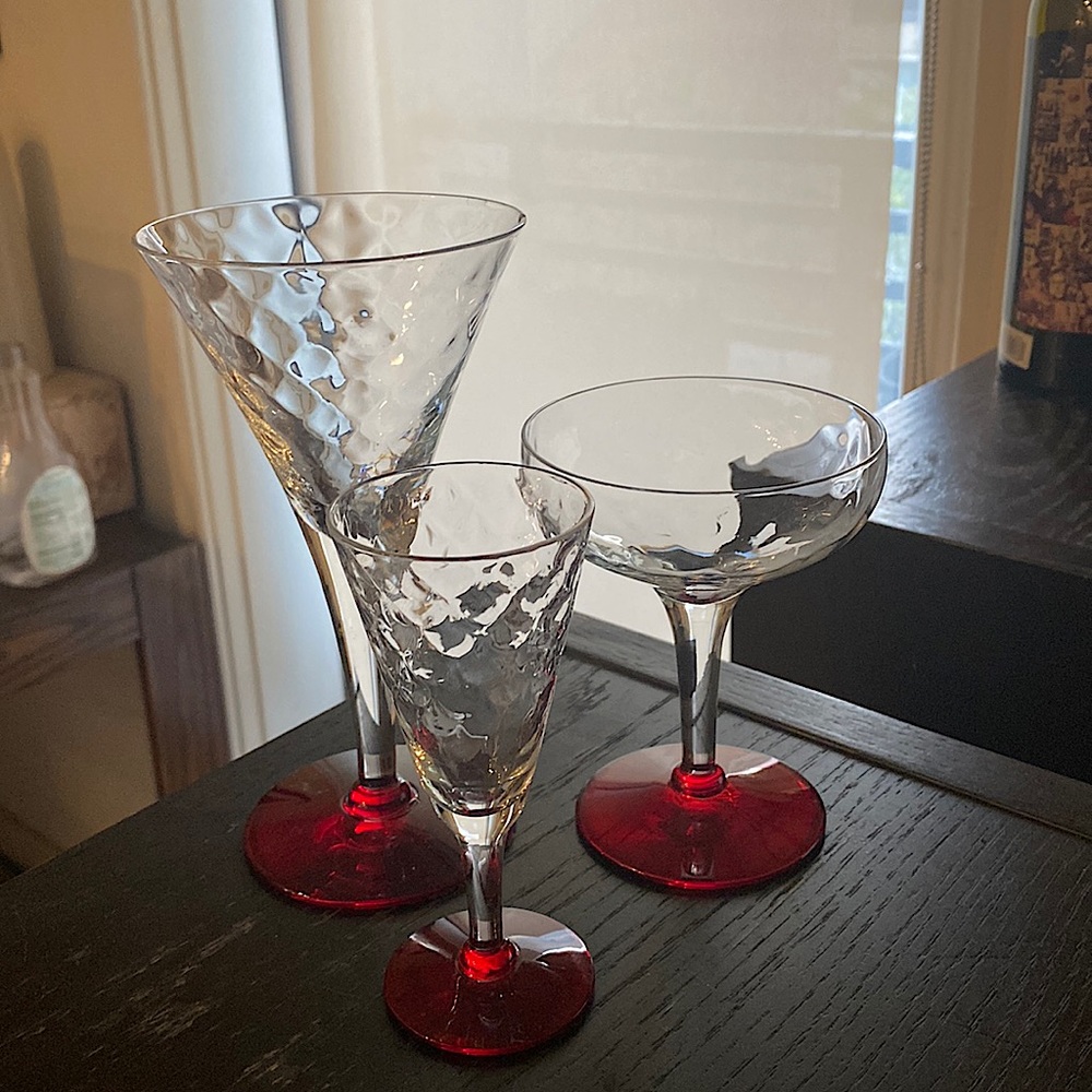 Vintage Weston optic champagne coupes & aperitifs with ruby red foot